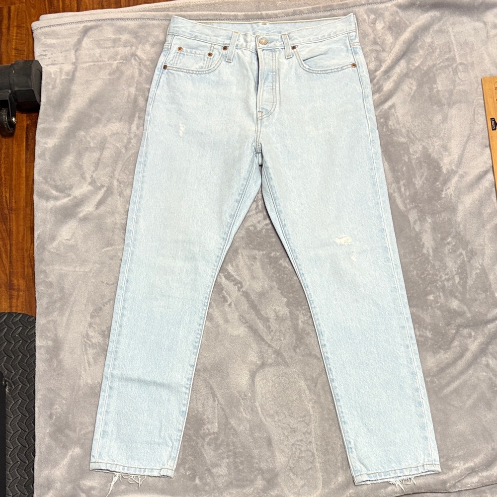 Levi's women Skinny Jeans.